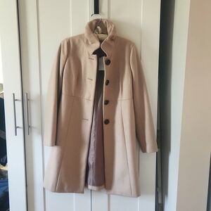 J. Crew Factory uptown ruffle collar coat in beige / tan size 2 NWT